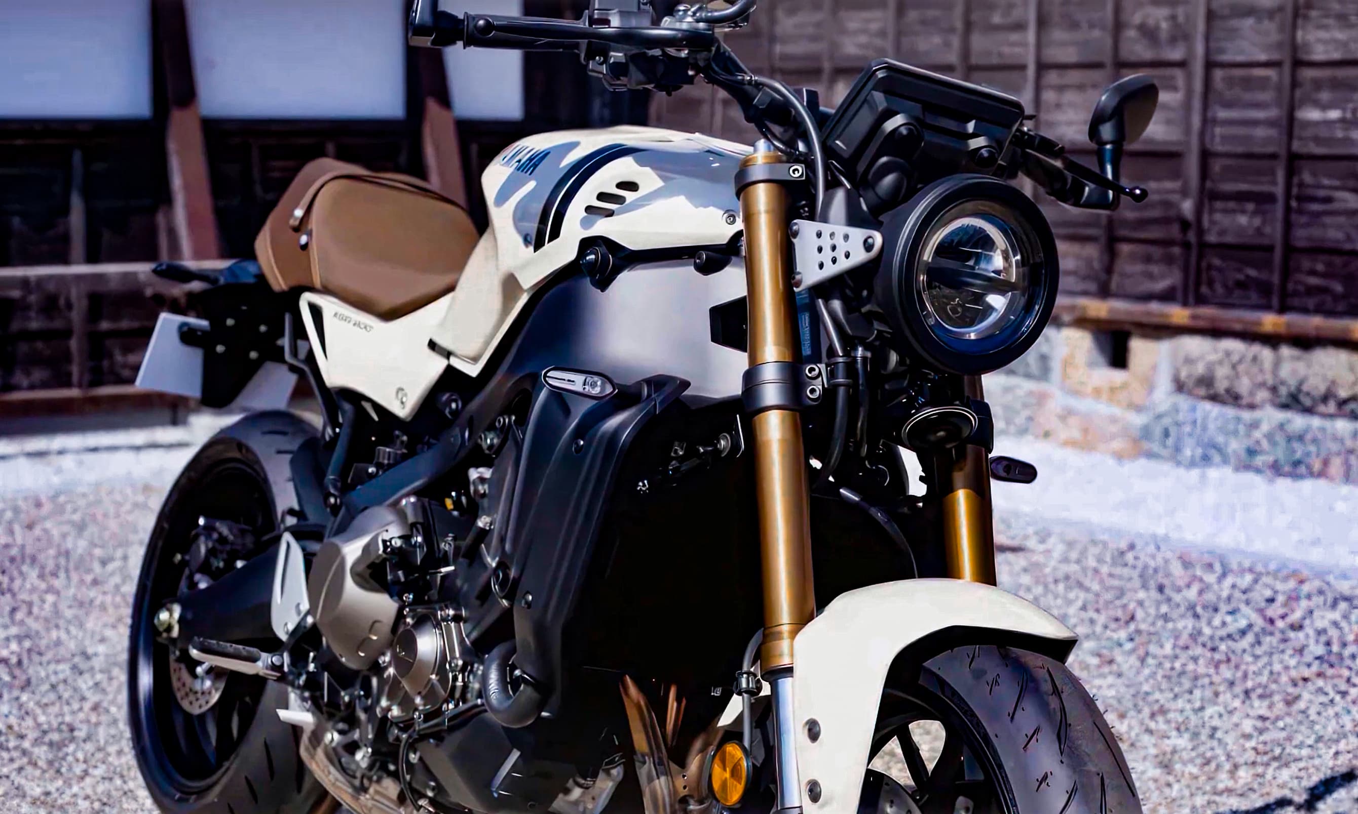 Yamaha XSR 900 2025